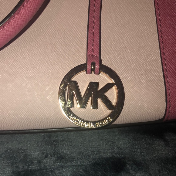 Michael Kors Handbag - Picture 5 of 5